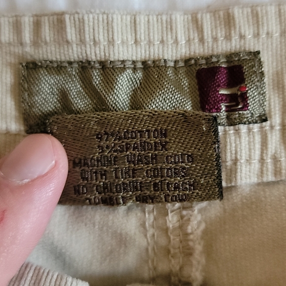 Buckle Khaki Pants Sz 11 - Picture 3 of 8